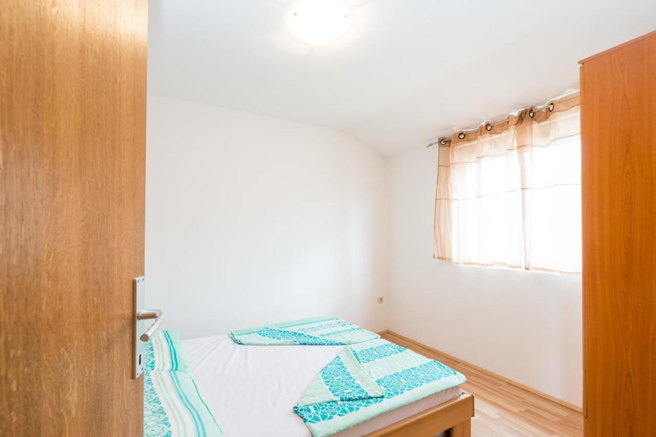 Apartments Mahnet Vir Pokój zdjęcie